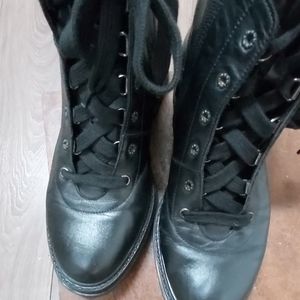 Laura Bellariva lace-up boots